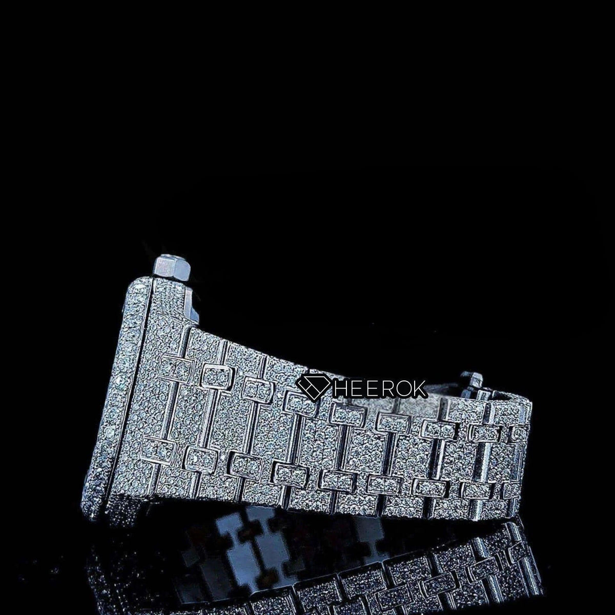 AP Royal Oak Fully Iced Out White Dial Arabic Numerals Diamond Bezel Moissanite Diamond Bracelet