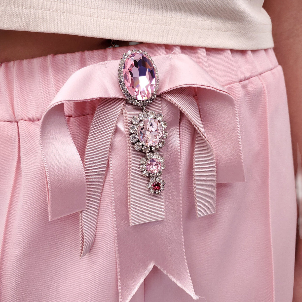 AREA PINK TROUSERS WITH CRYSTAL DETAILS - SIZE M