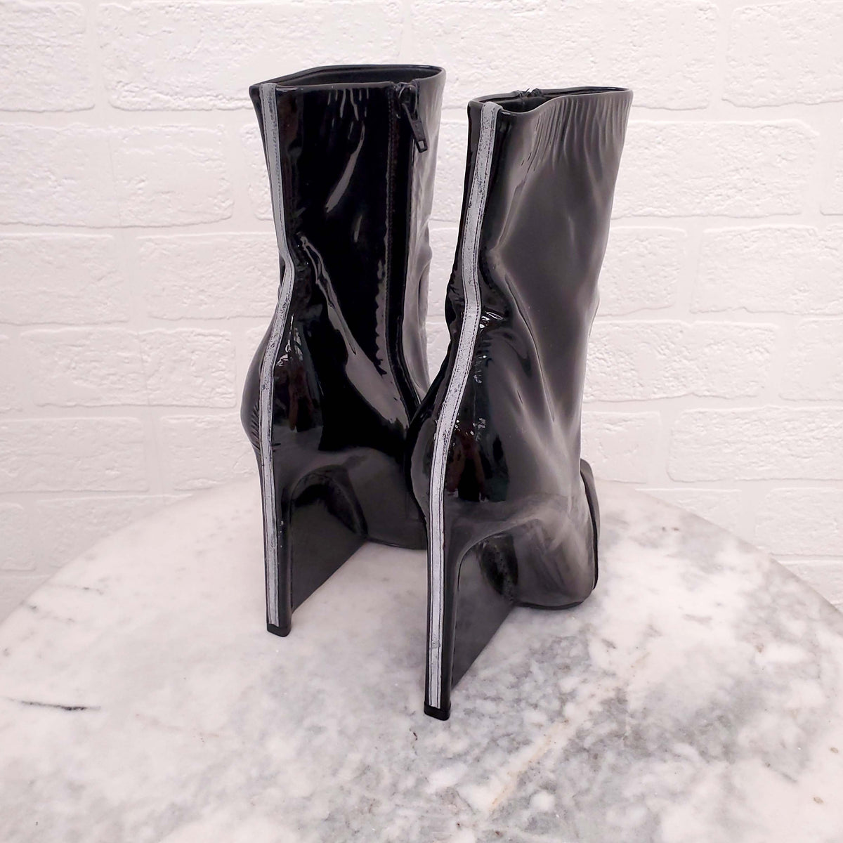 BALENCIAGA PATENT SQUARE-TOE BOOTS - SIZE 38