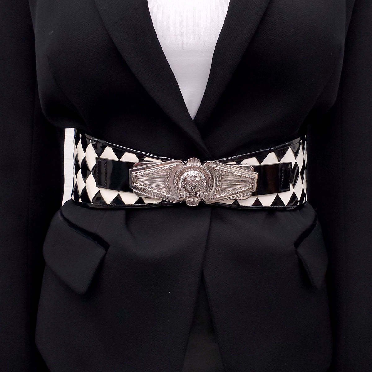 BALMAIN BLACK AND WHITE PATENT WITH SILVER MEDALLIONS WAIST BELT - SIZE 38