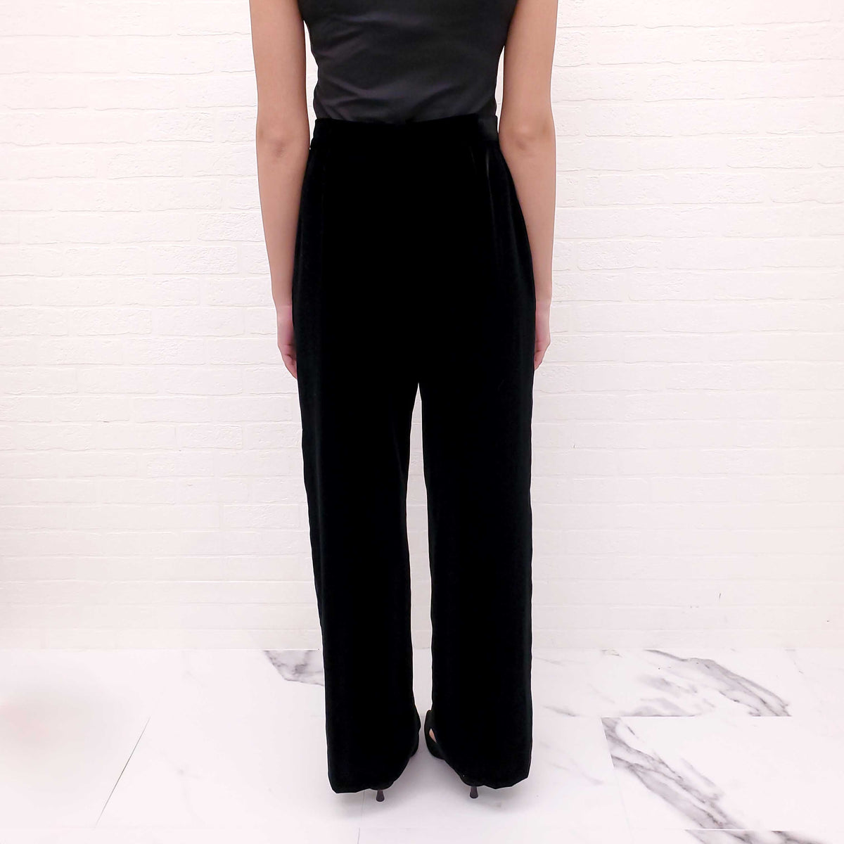CHANEL BLACK VELVET TROUSERS WITH LOGO BUTTON - SIZE 42