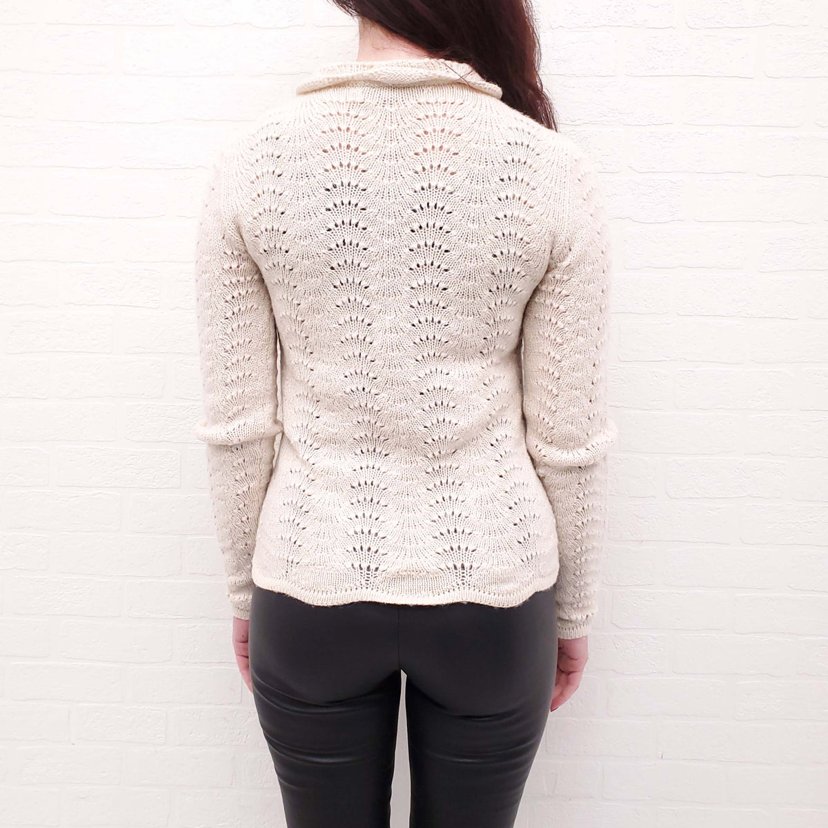DOLCE & GABBANA CREAM CROCHET CARDIGAN WITH PEARL AND CRYSTAL BUTTONS - SIZE 42