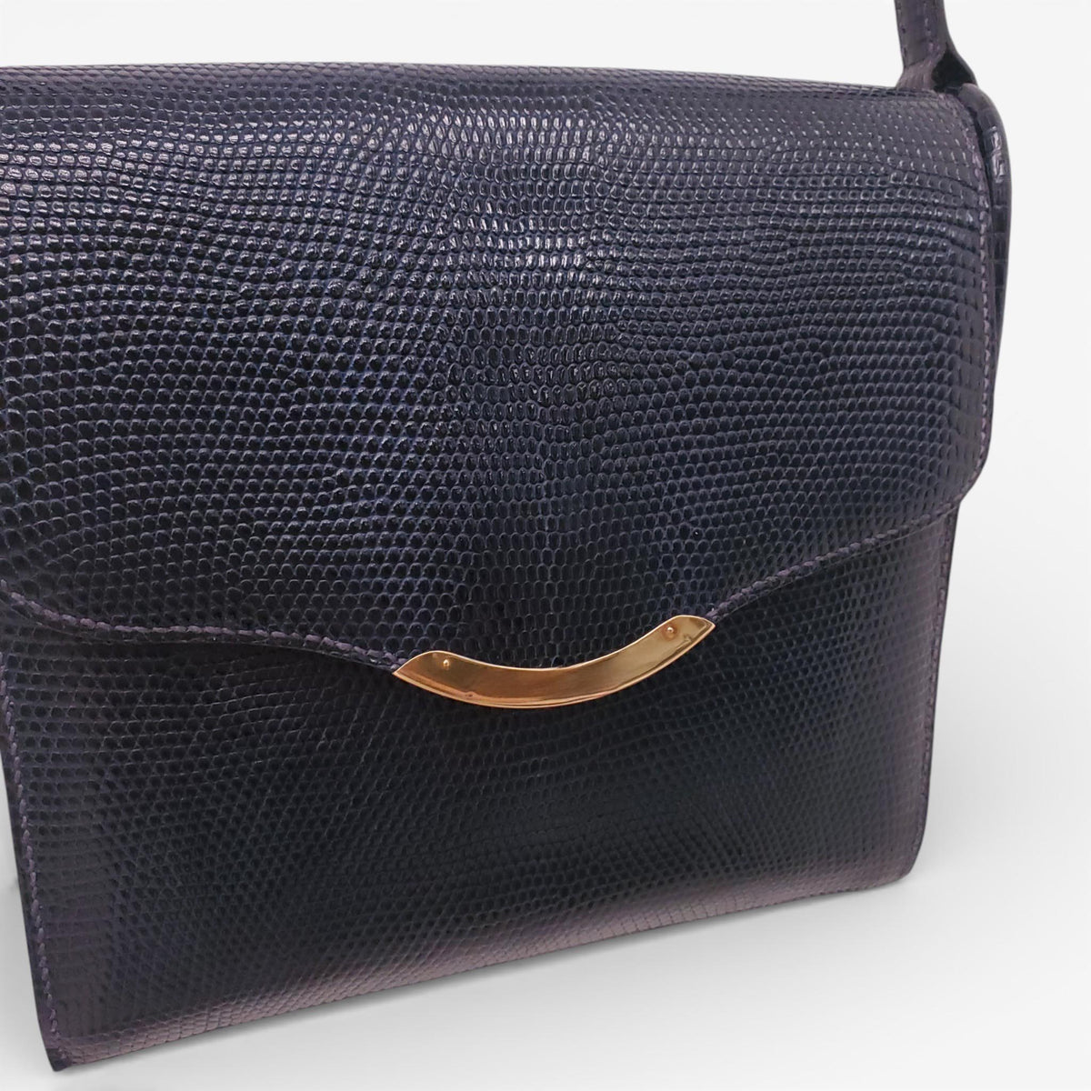 HERMÈS VINTAGE NAVY ALLIGATOR SHOULDER BAG