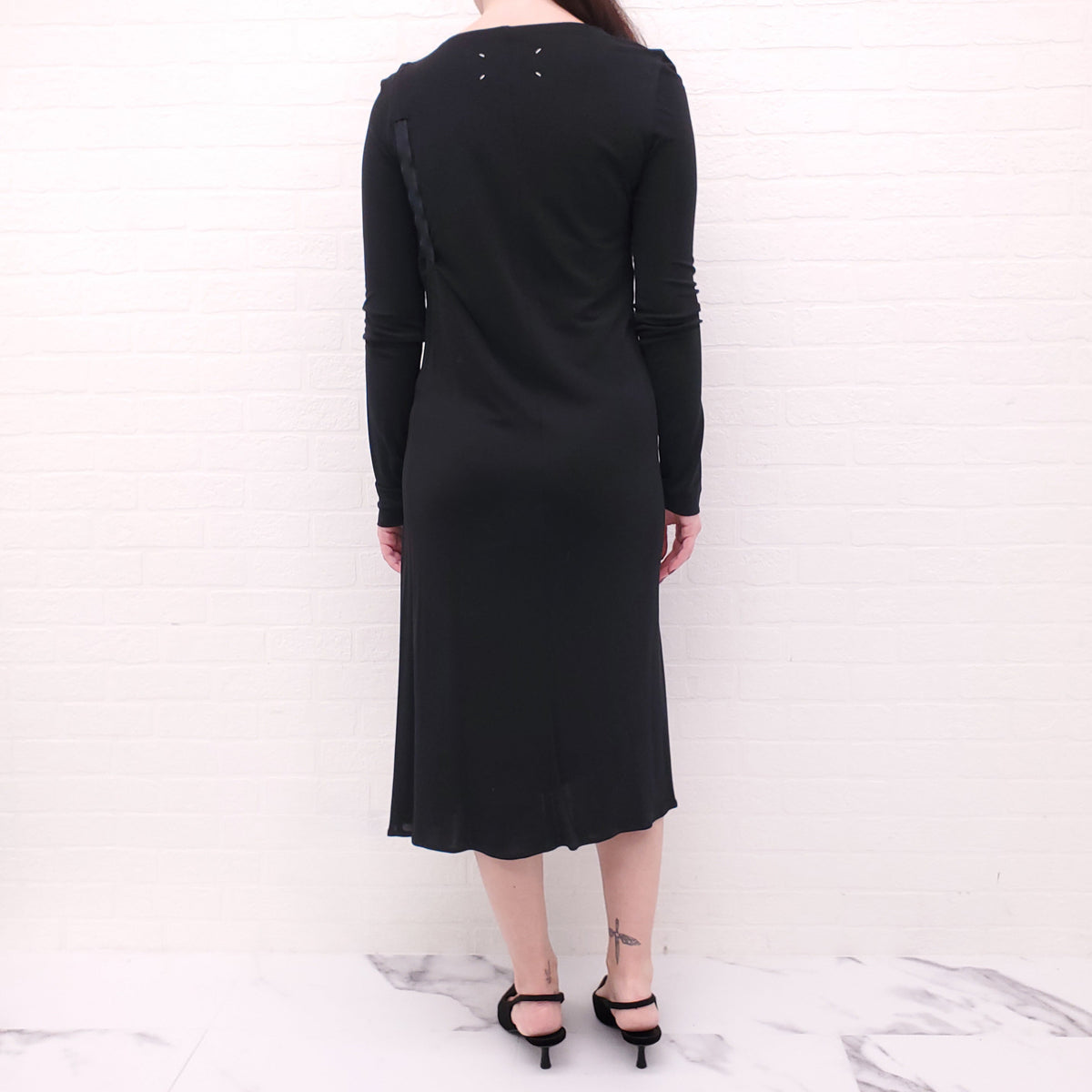 MAISON MARGIELA BLACK LONG SLEEVE DRESS WITH CINCH DETAIL - SIZE 40