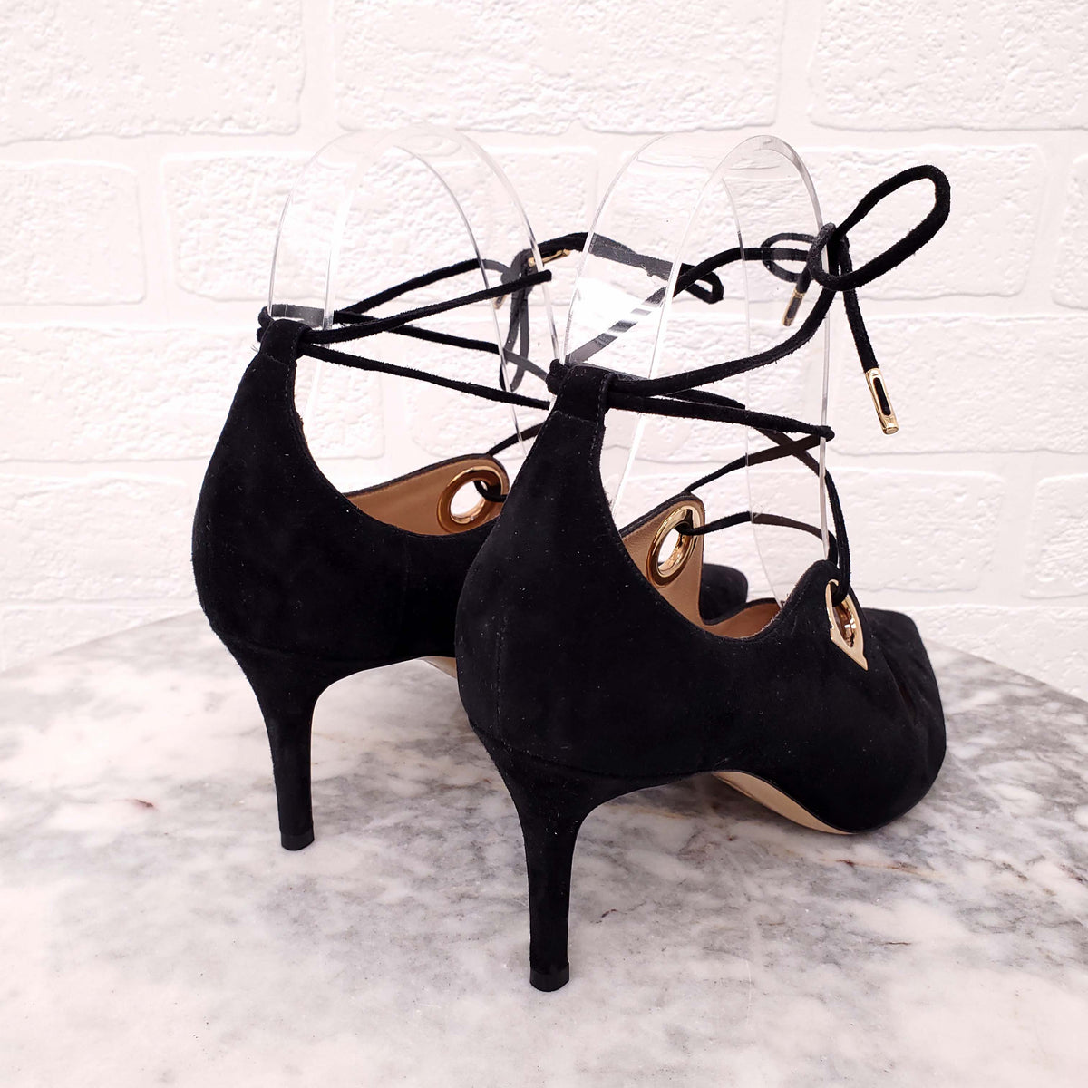 SALVATORE FERRAGAMO SUEDE HEELS WITH GOLD LOGO DETAIL - SIZE 6